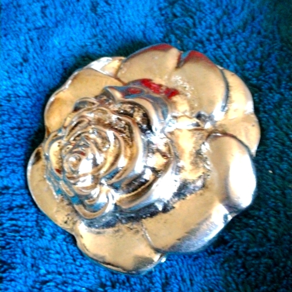 Solid silver rose belt buckle